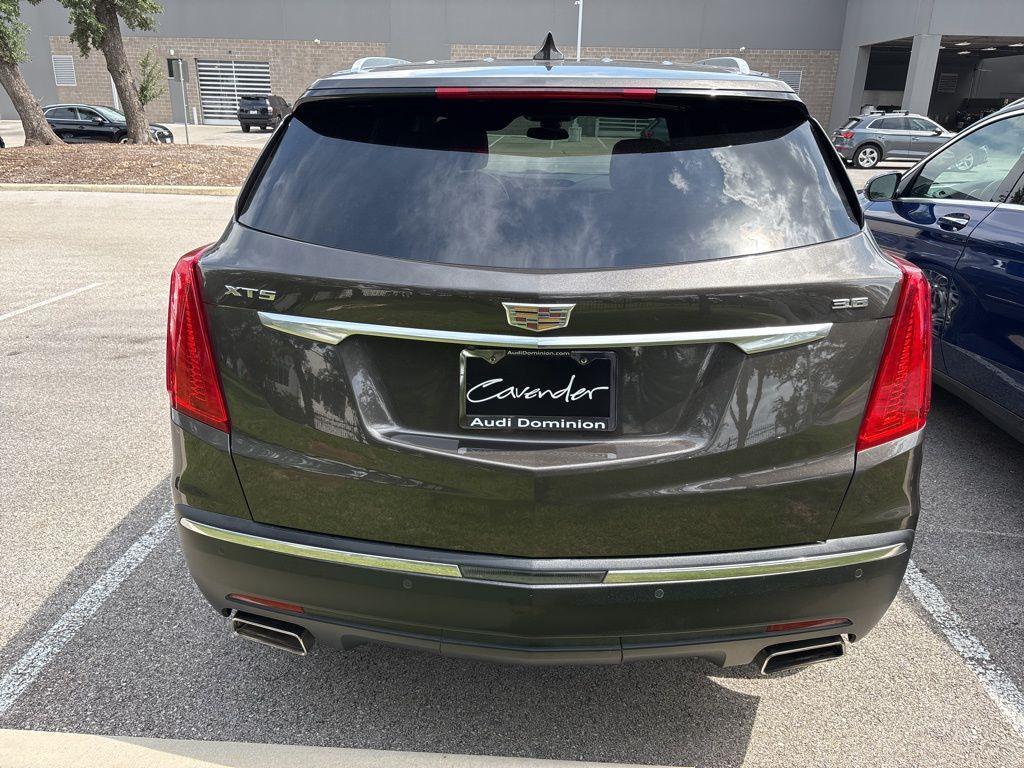 used 2019 Cadillac XT5 car, priced at $18,991
