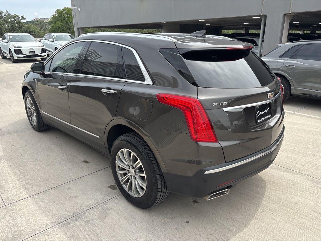 used 2019 Cadillac XT5 car, priced at $18,991