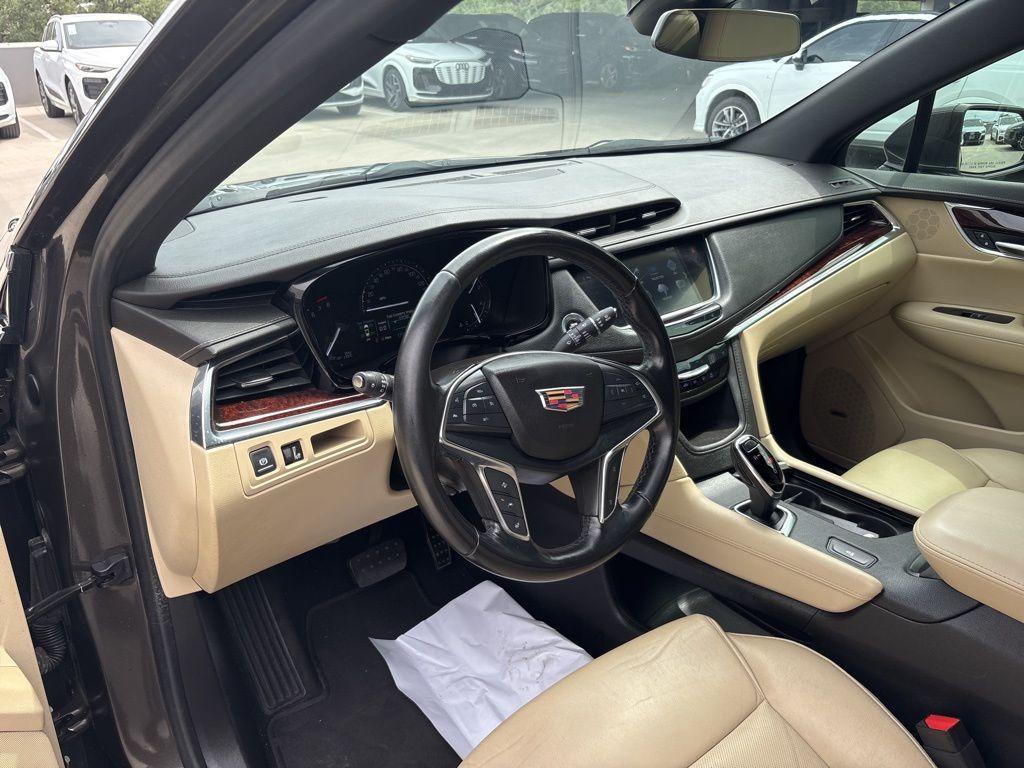 used 2019 Cadillac XT5 car, priced at $18,991