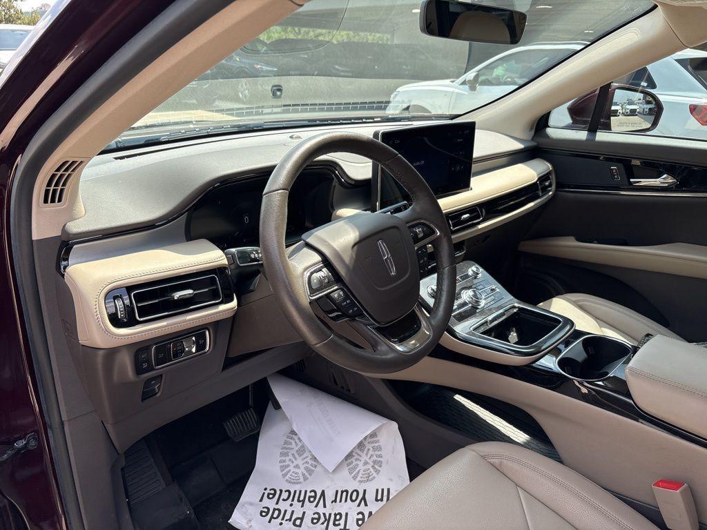 used 2023 Lincoln Nautilus car, priced at $33,491