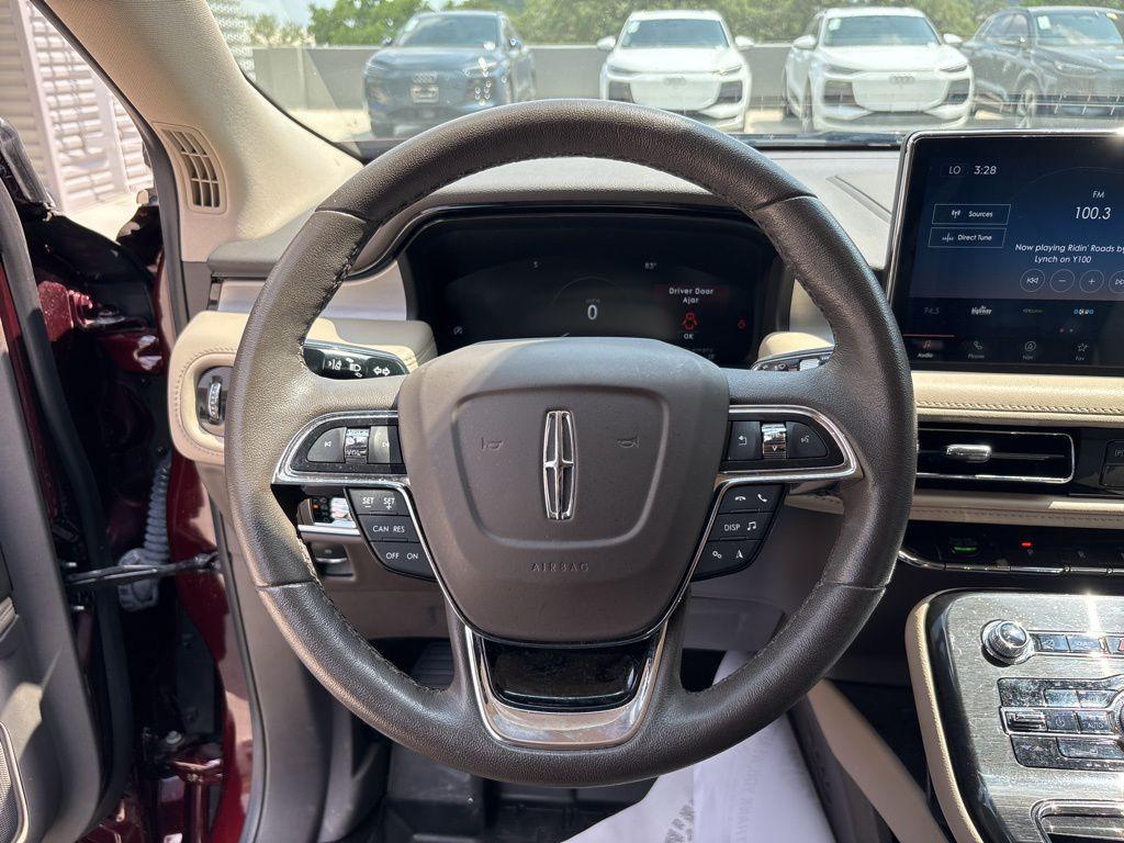 used 2023 Lincoln Nautilus car, priced at $33,491