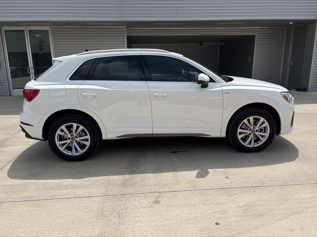new 2025 Audi Q3 car, priced at $38,353