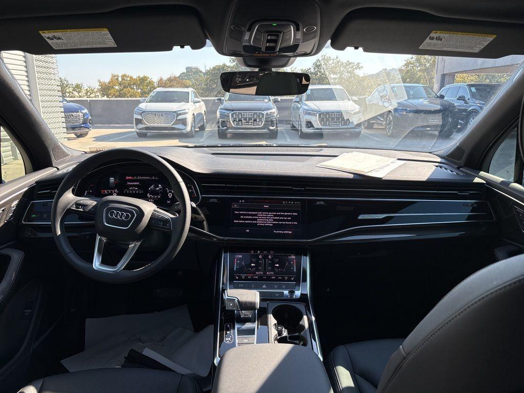 used 2025 Audi Q7 car, priced at $60,991
