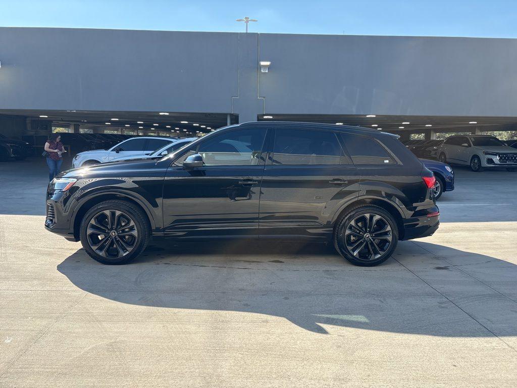 used 2025 Audi Q7 car, priced at $60,991