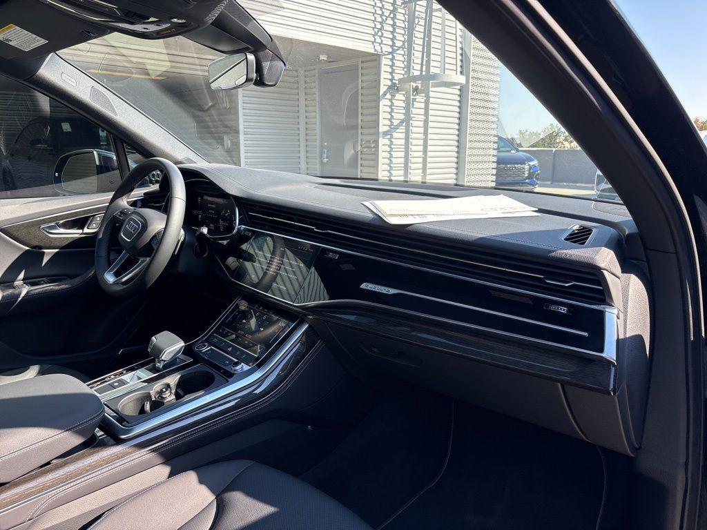 used 2025 Audi Q7 car, priced at $60,991