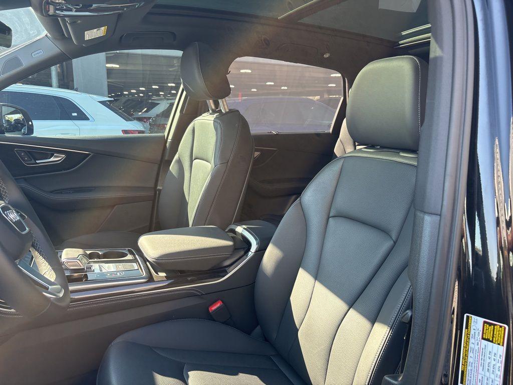 used 2025 Audi Q7 car, priced at $60,991