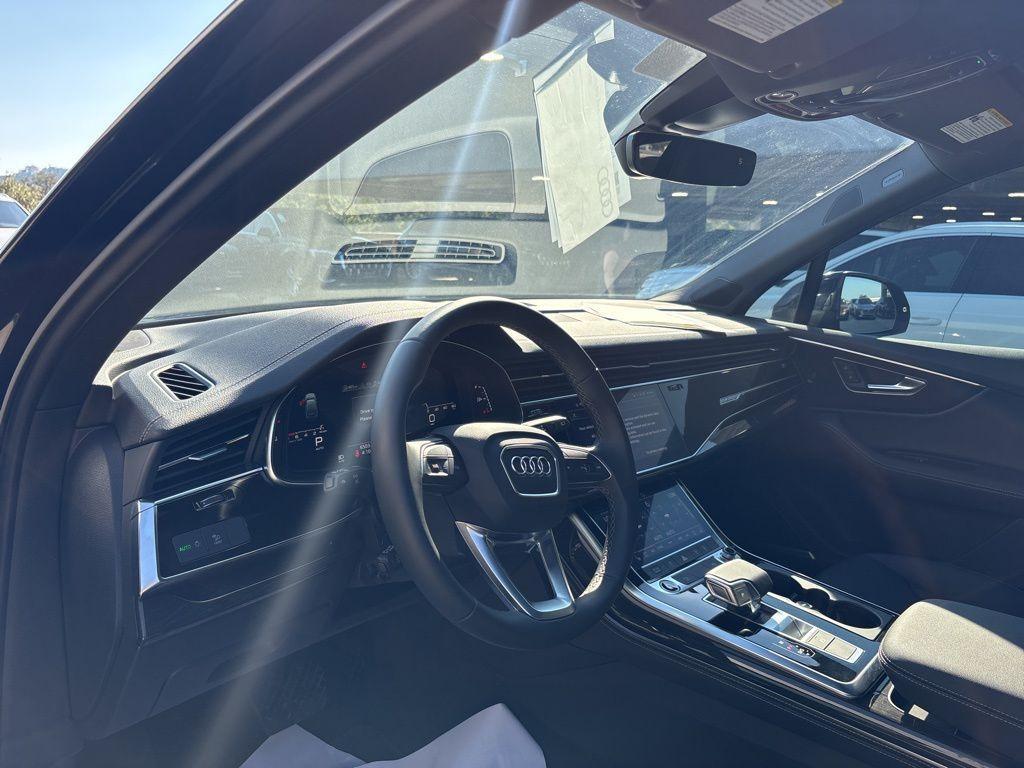 used 2025 Audi Q7 car, priced at $60,991