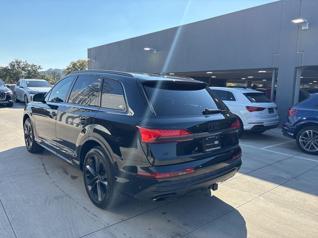used 2025 Audi Q7 car, priced at $60,991