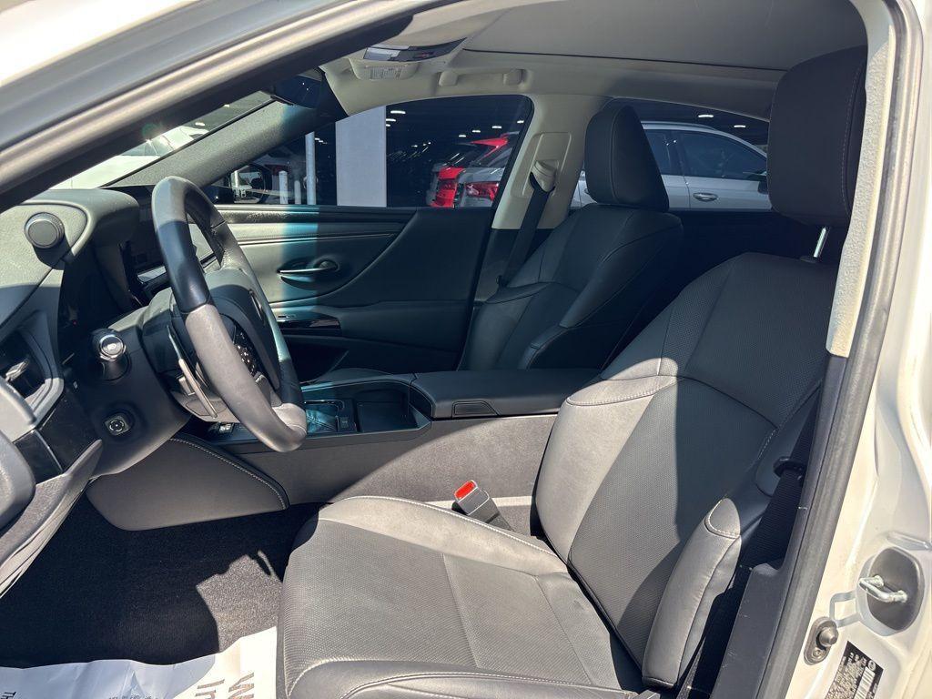 used 2023 Lexus ES 350 car, priced at $36,491