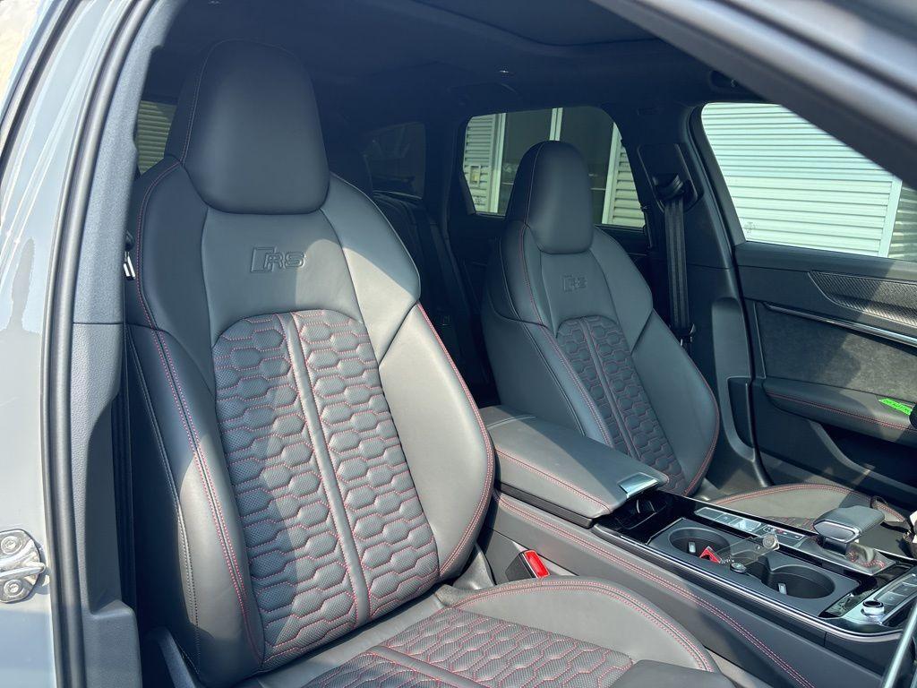 new 2026 Audi RS 6 Avant car, priced at $152,170
