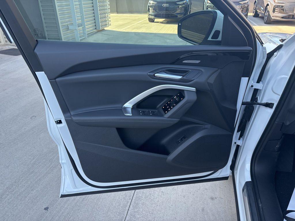 new 2025 Audi Q5 car, priced at $56,456