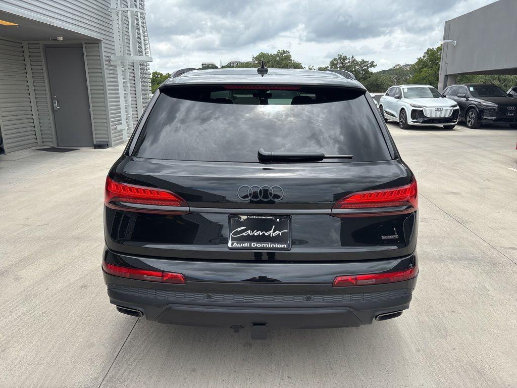 new 2025 Audi Q7 car, priced at $63,405