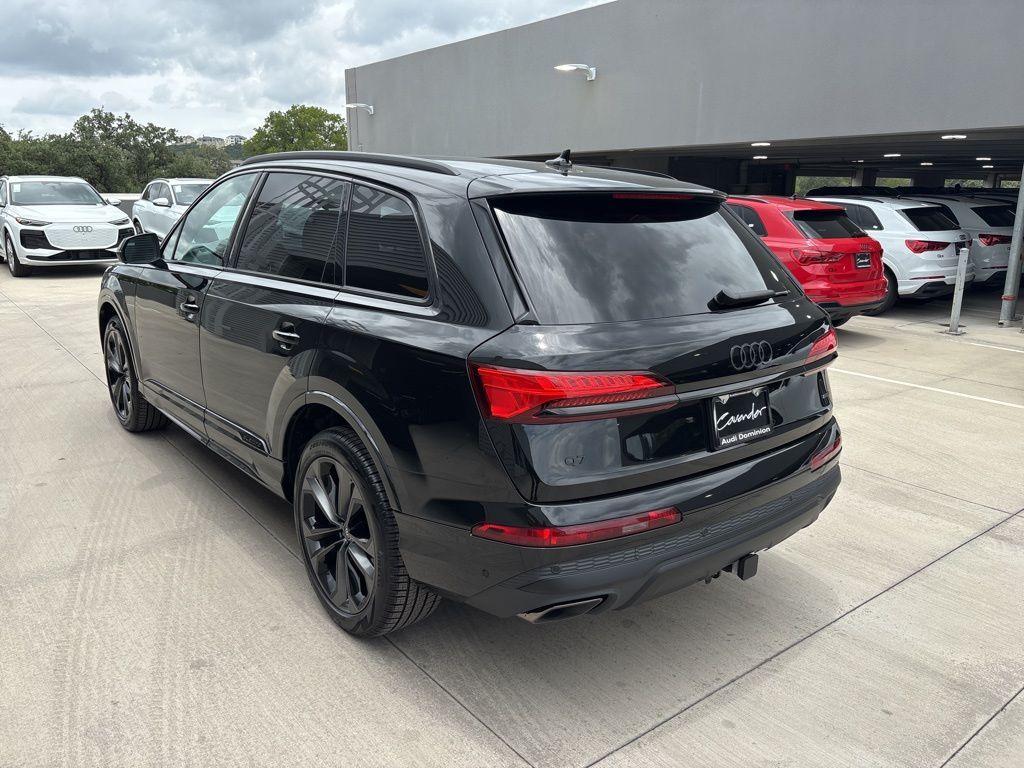 new 2025 Audi Q7 car, priced at $63,405