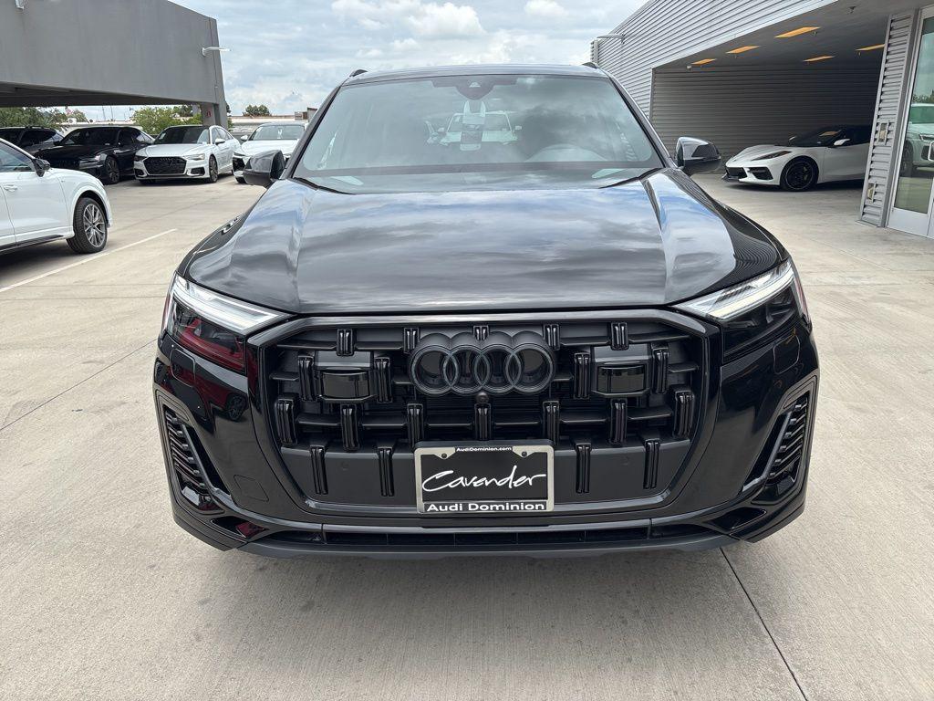 new 2025 Audi Q7 car, priced at $63,405