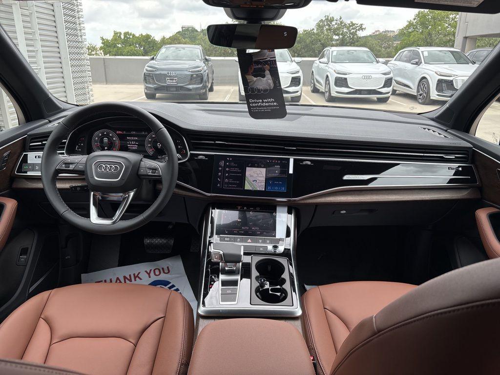 new 2025 Audi Q7 car, priced at $63,405