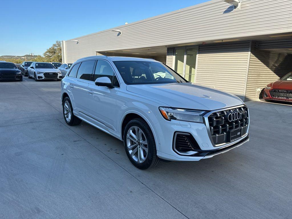 used 2025 Audi Q7 car, priced at $53,984