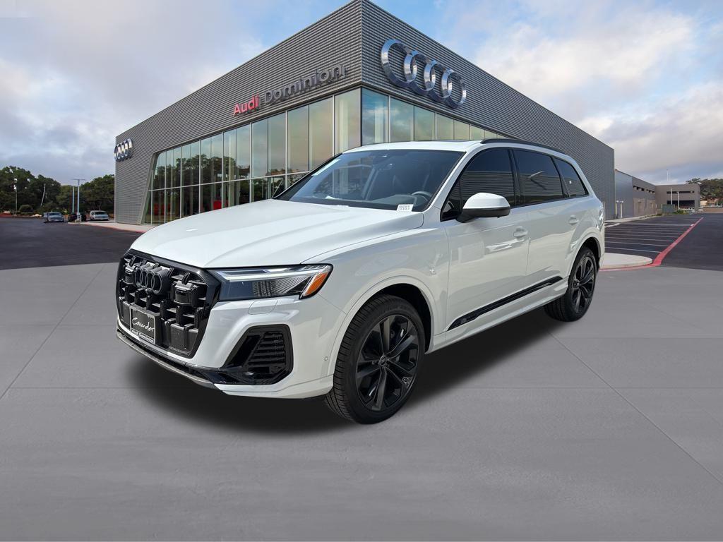 new 2025 Audi Q7 car, priced at $66,718