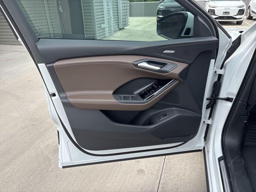 new 2025 Audi Q6 e-tron car, priced at $57,717