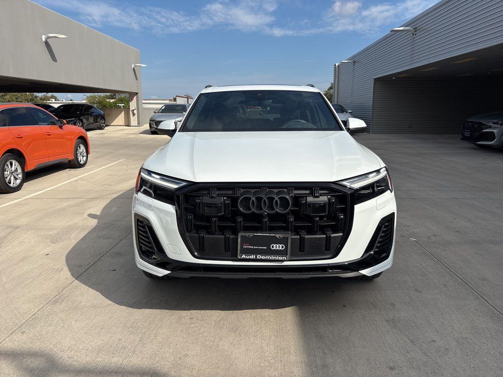 used 2025 Audi Q7 car, priced at $59,991