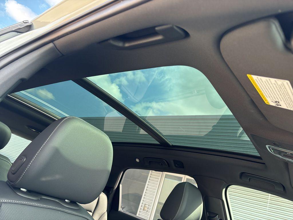 used 2025 Audi Q7 car, priced at $59,991