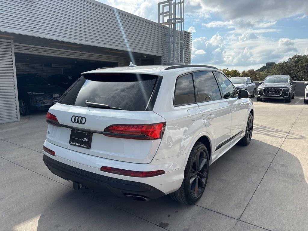 used 2025 Audi Q7 car, priced at $59,991