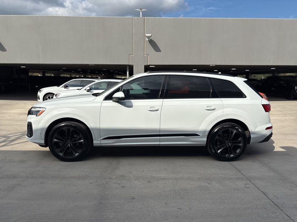 used 2025 Audi Q7 car, priced at $59,991