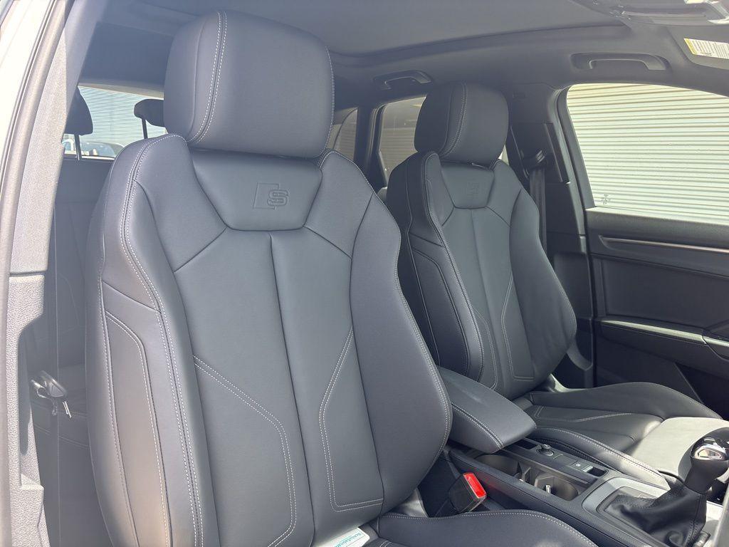 new 2025 Audi Q3 car, priced at $44,105