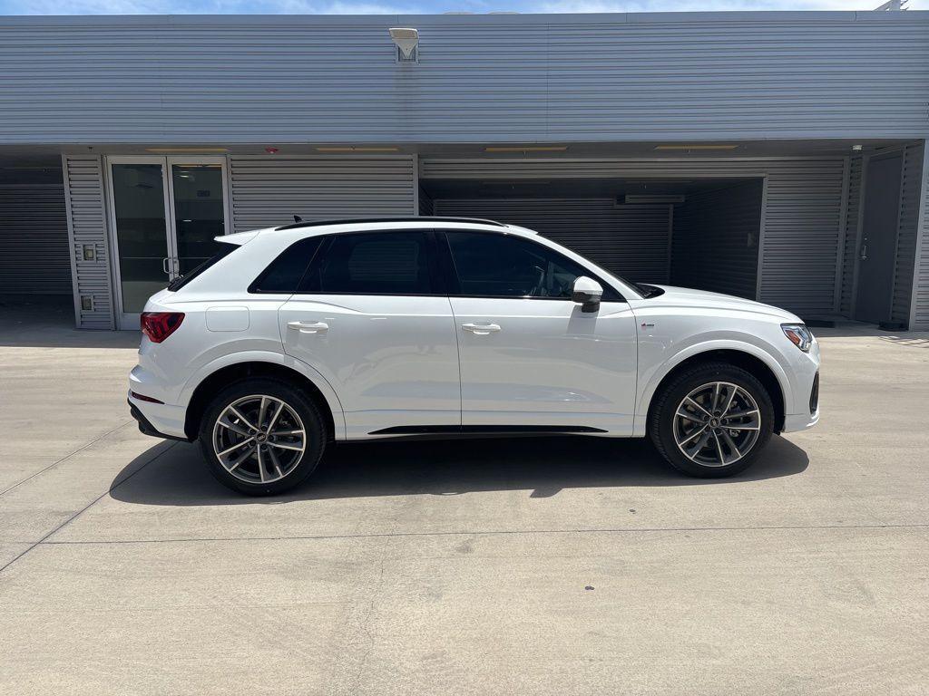 new 2025 Audi Q3 car, priced at $44,105
