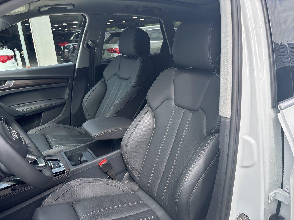 used 2025 Audi Q5 car, priced at $45,492