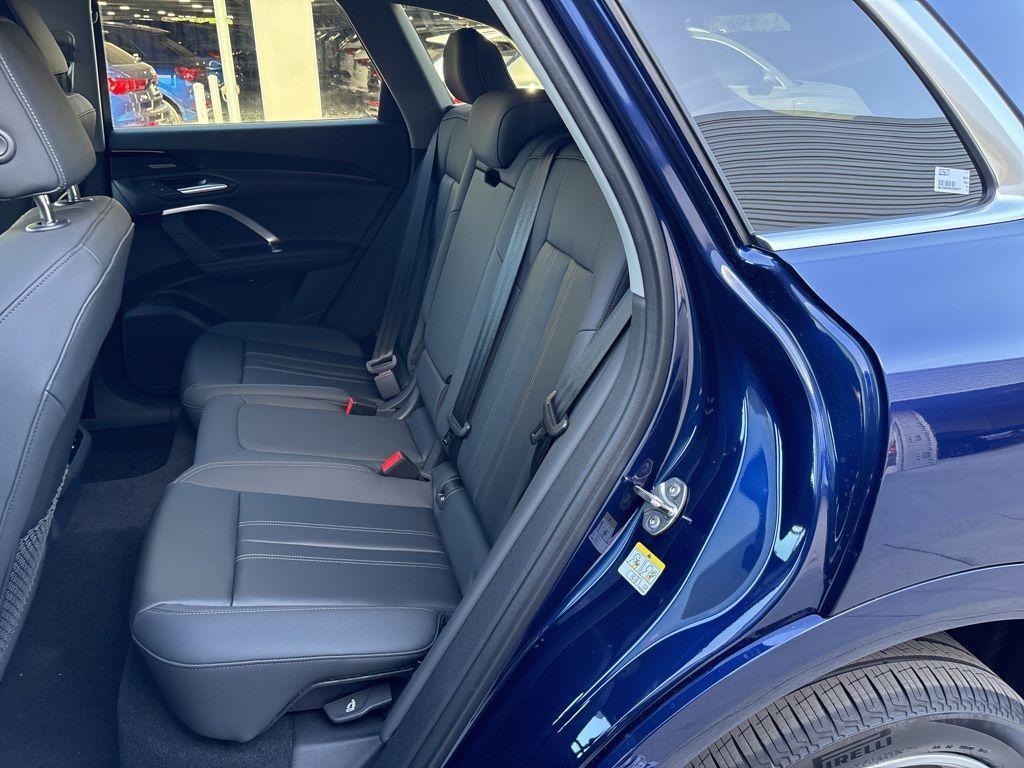 new 2025 Audi Q5 car, priced at $60,350