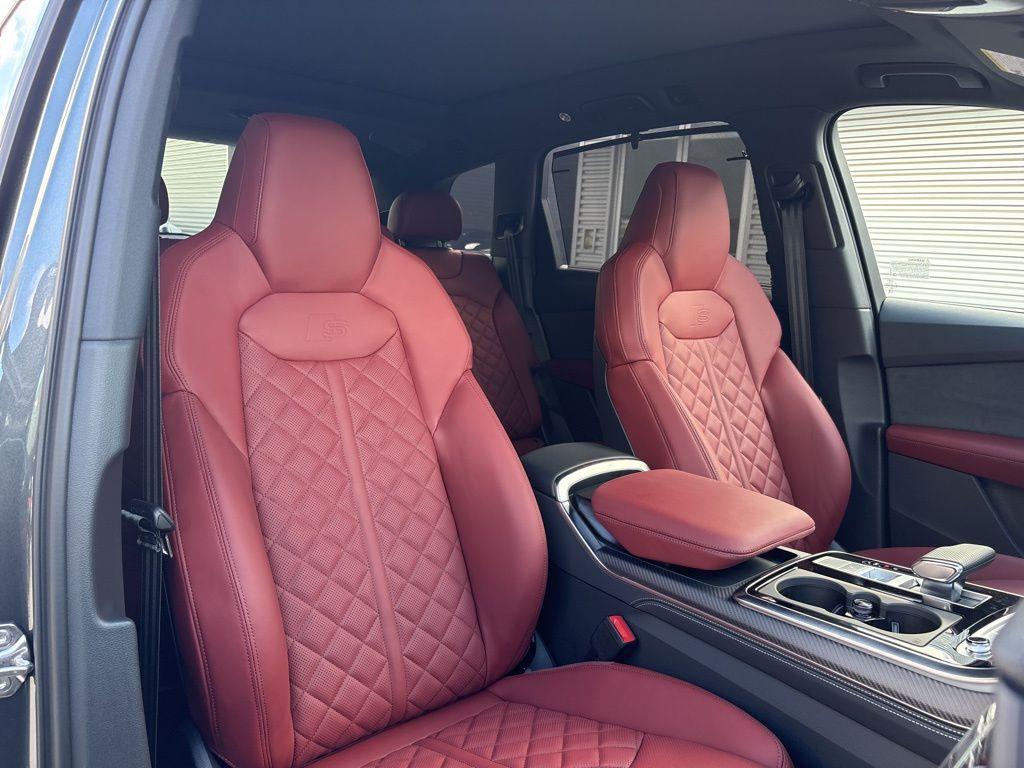 new 2025 Audi SQ7 car, priced at $108,795