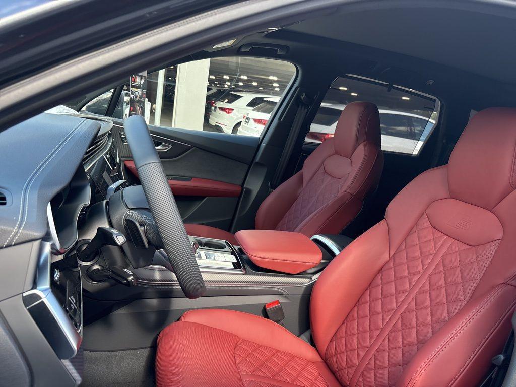 new 2025 Audi SQ7 car, priced at $108,795
