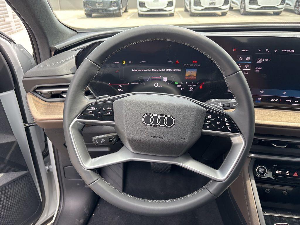 new 2025 Audi Q5 car, priced at $59,768