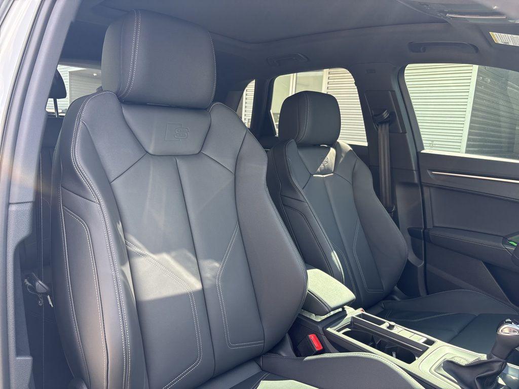 new 2025 Audi Q3 car, priced at $40,691