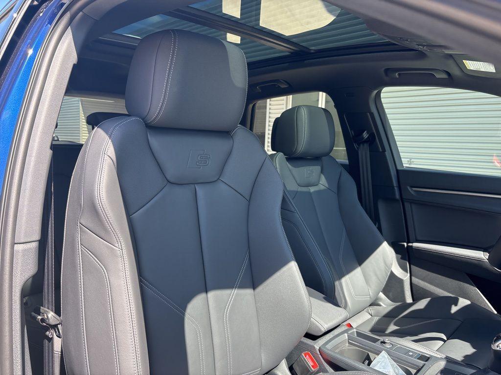 new 2025 Audi Q3 car, priced at $44,485