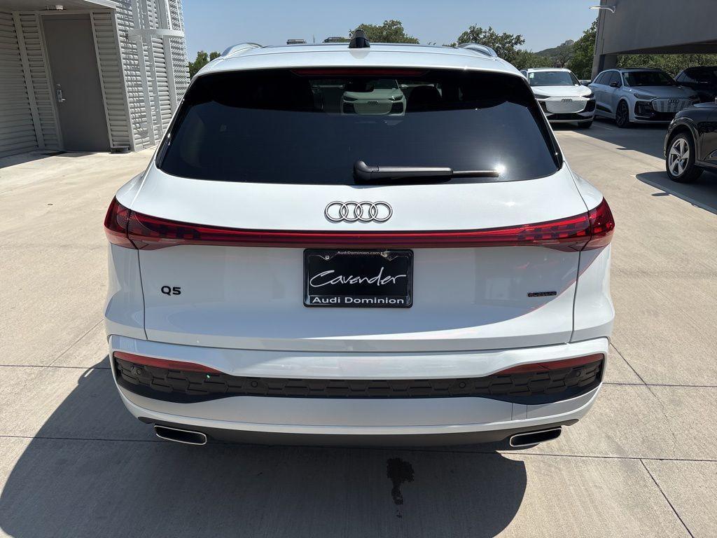 new 2025 Audi Q5 car, priced at $59,768