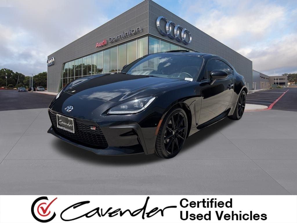 used 2023 Toyota GR86 car, priced at $30,991