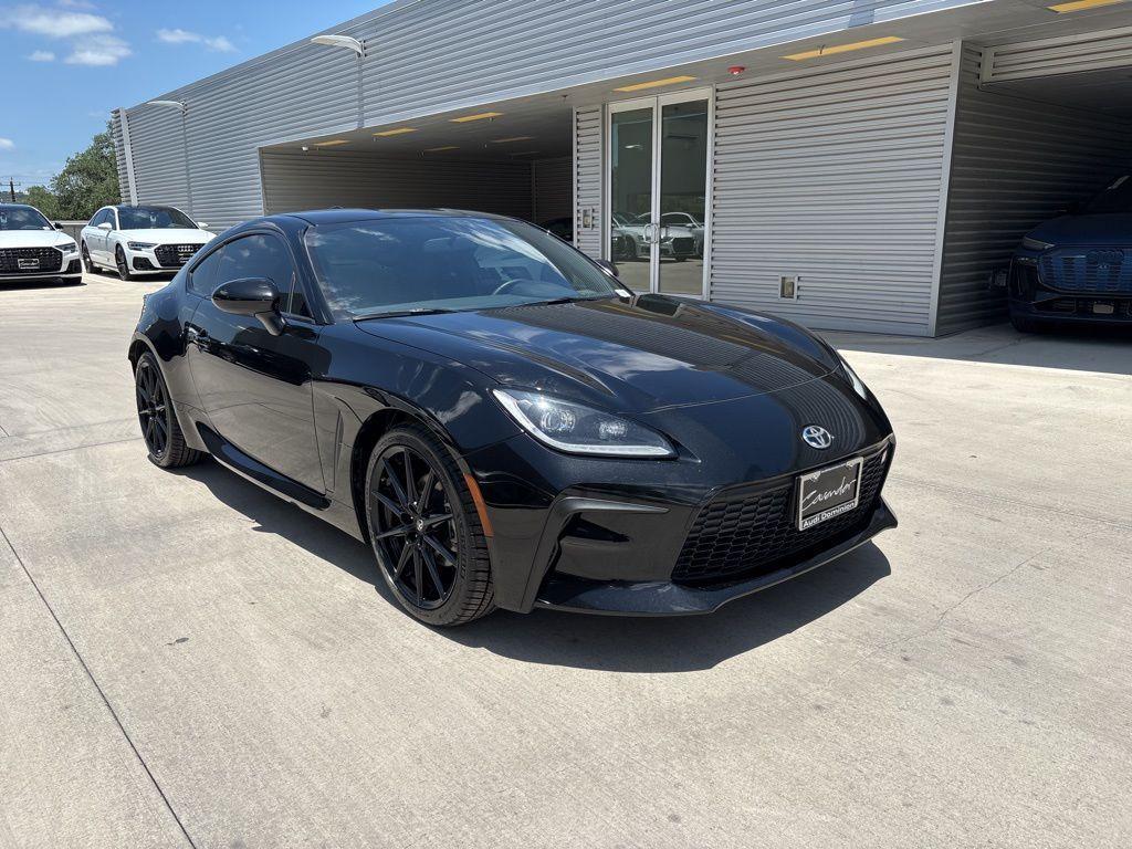 used 2023 Toyota GR86 car, priced at $30,991