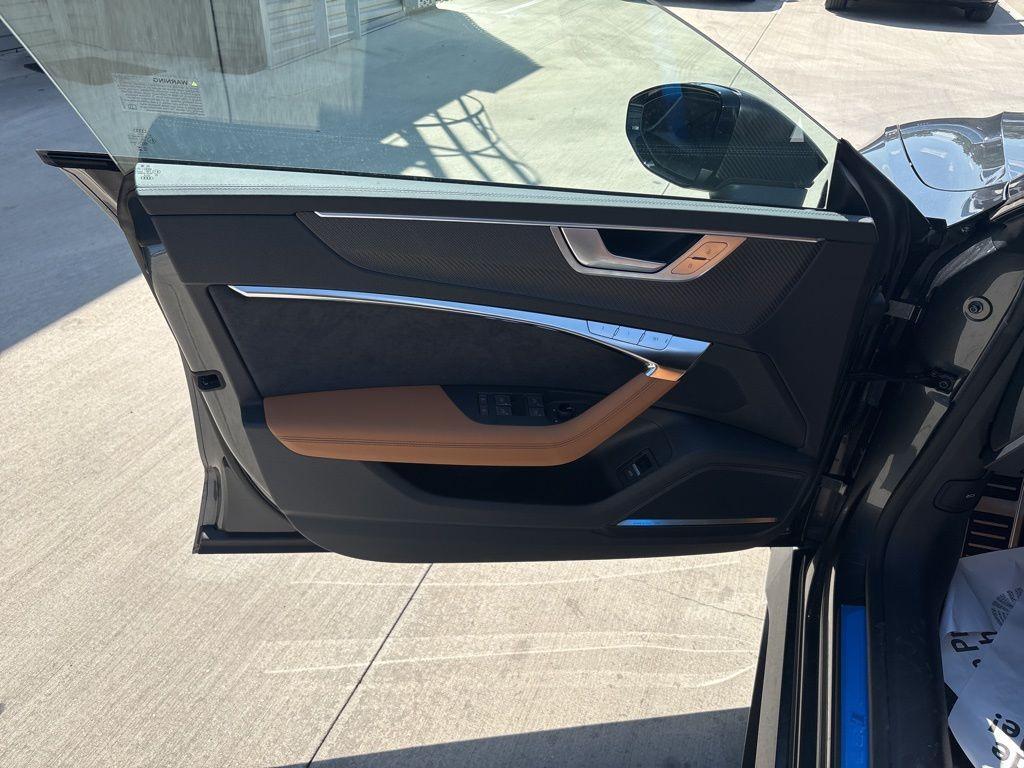 new 2026 Audi RS 7 car, priced at $156,995