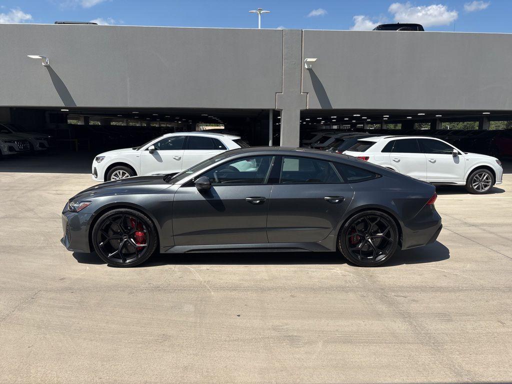 new 2026 Audi RS 7 car, priced at $156,995