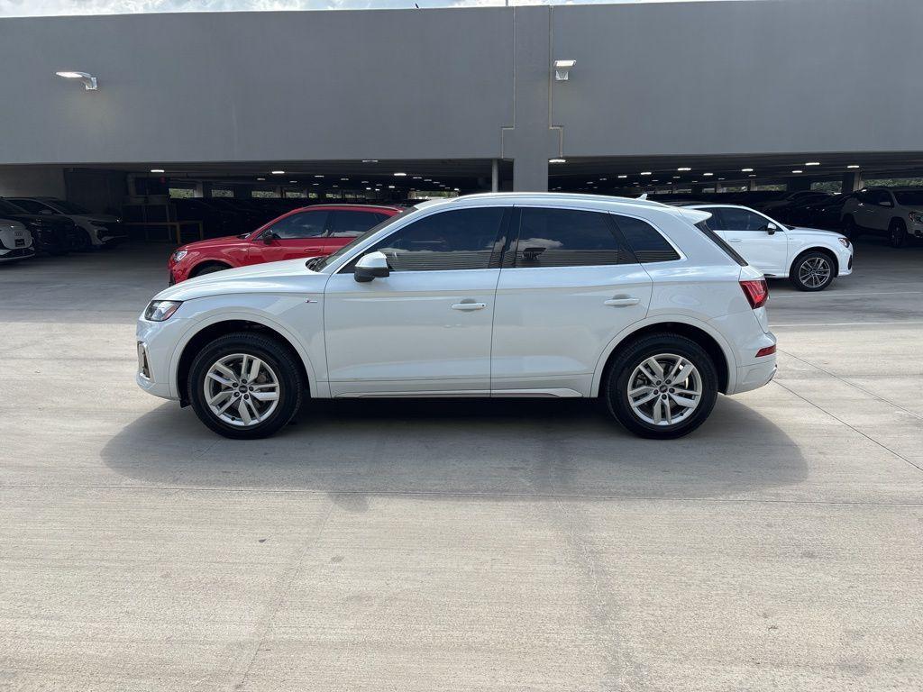 used 2022 Audi Q5 car, priced at $25,491