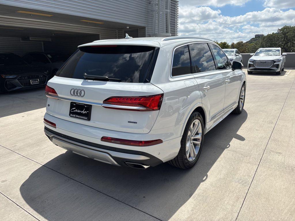 new 2026 Audi Q7 car, priced at $76,445