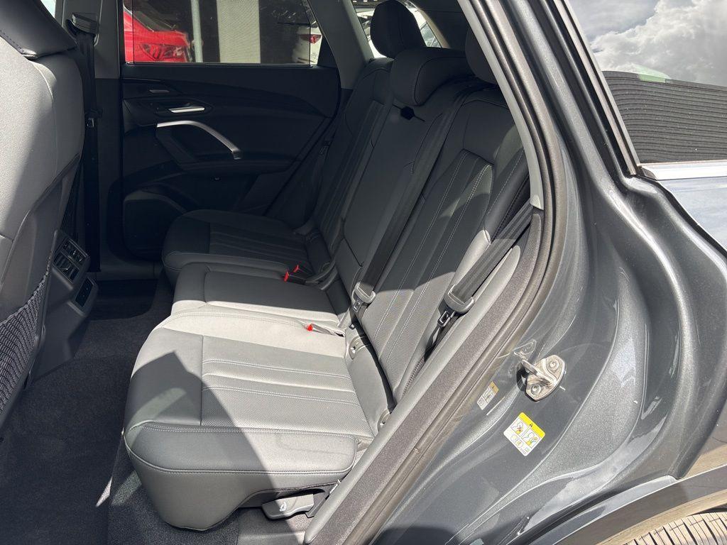 new 2025 Audi Q5 car, priced at $56,358