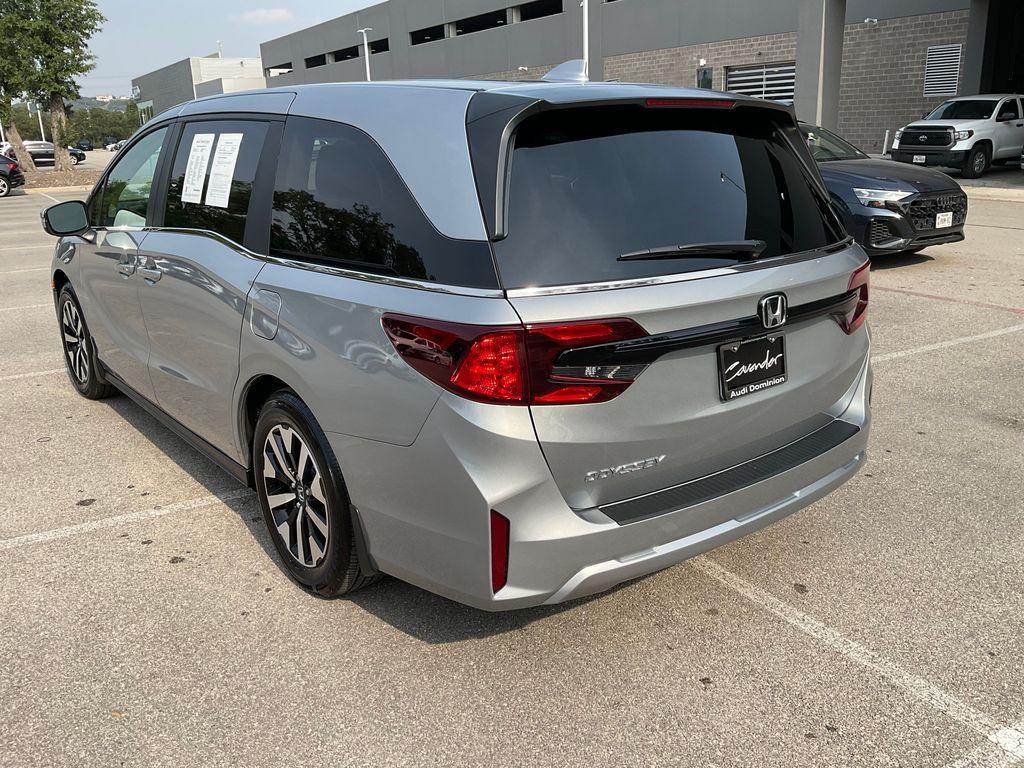 used 2025 Honda Odyssey car, priced at $41,892
