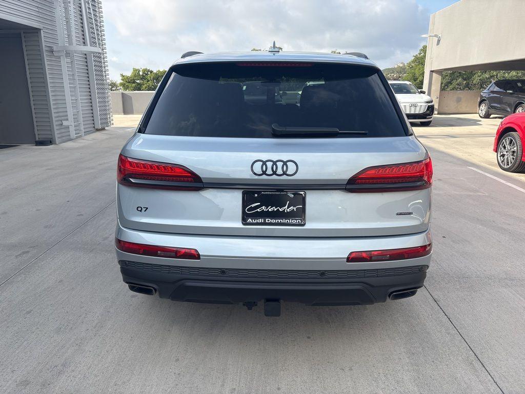 new 2025 Audi Q7 car, priced at $63,487