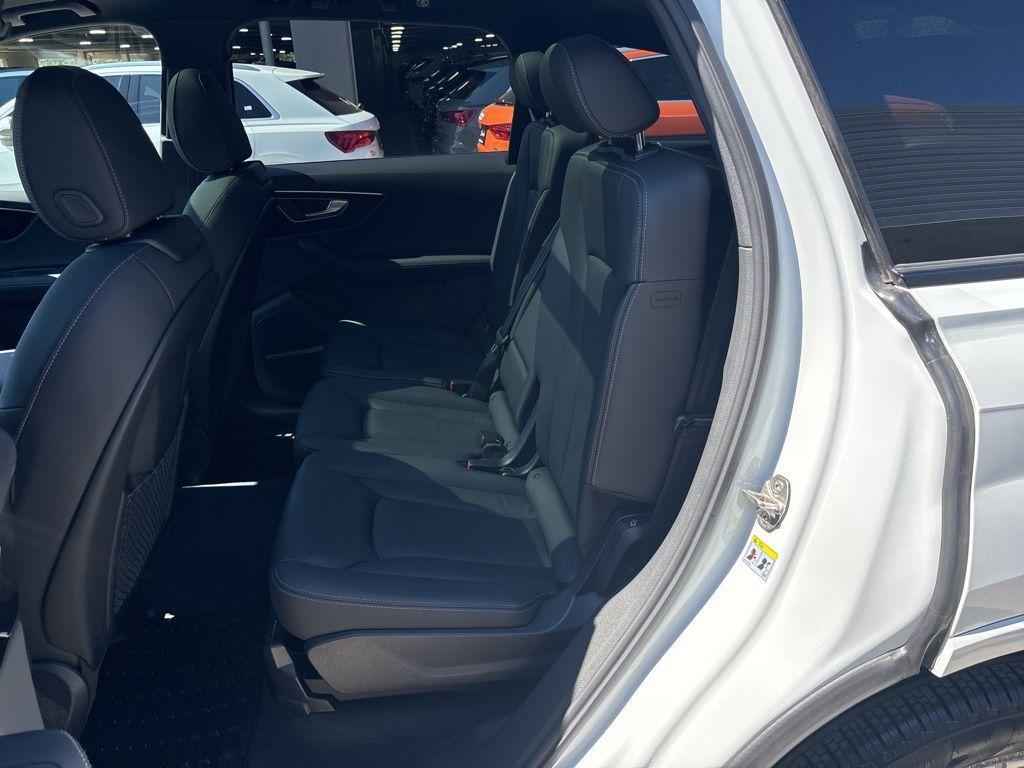 used 2025 Audi Q7 car, priced at $55,991