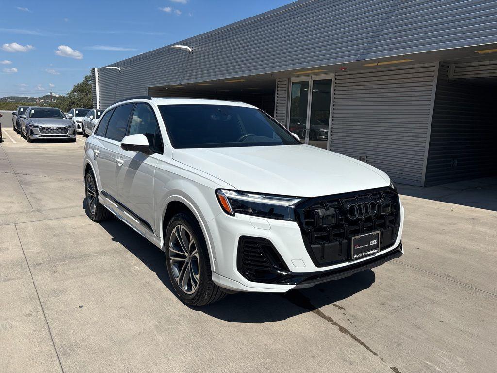 used 2025 Audi Q7 car, priced at $55,991