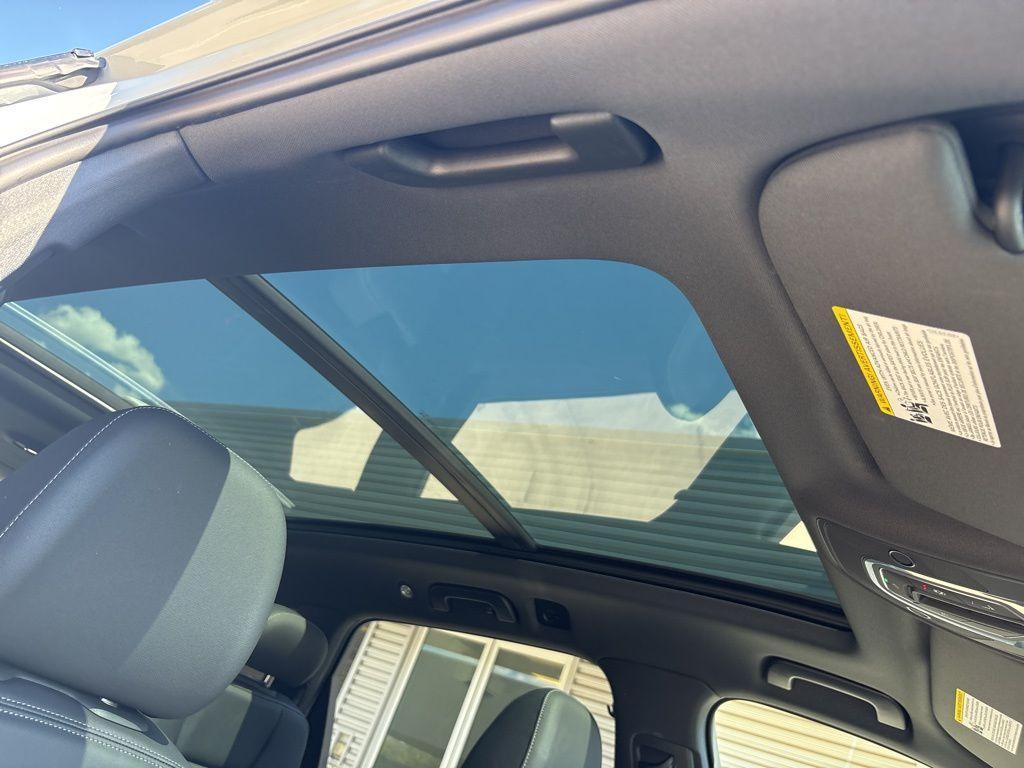 used 2025 Audi Q7 car, priced at $55,991