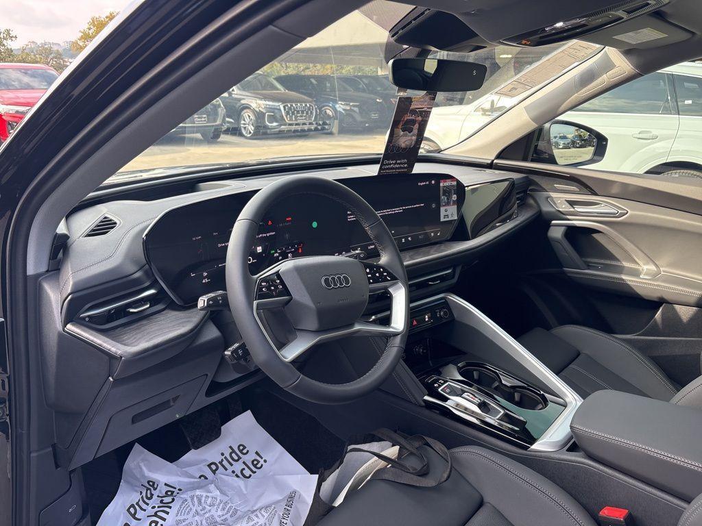 new 2025 Audi Q5 car, priced at $61,950