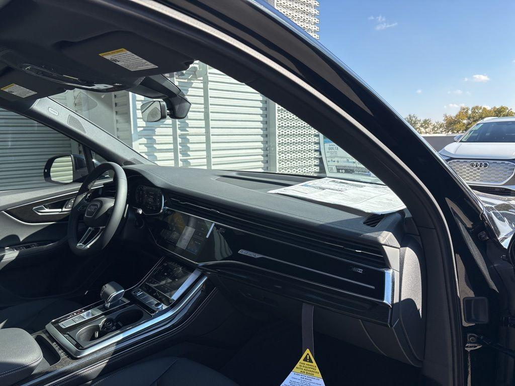 new 2026 Audi Q7 car, priced at $76,445